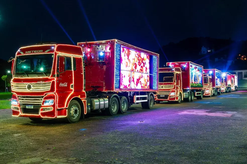 Caravana Iluminada da Coca-Cola vai passar por Juiz de Fora no dia 28 de novembro